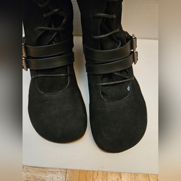 JOHN FLUEVOG OPERETTAS: HJORDIS  BLACK Suede LEATHER KNEE HIGH BOOTS 9.5 - Picture 8 of 15